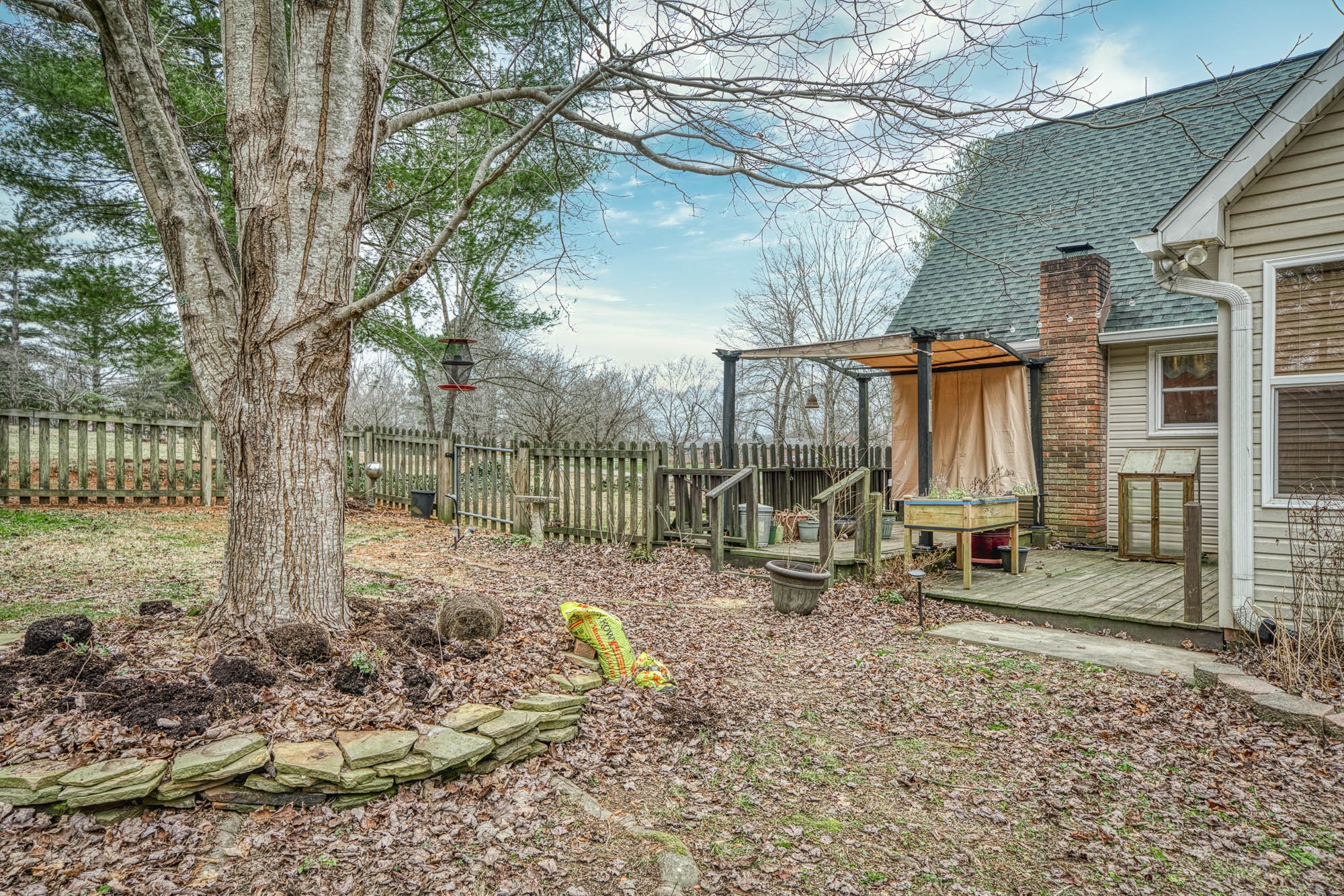 3539 Blackburn Hill Dr
