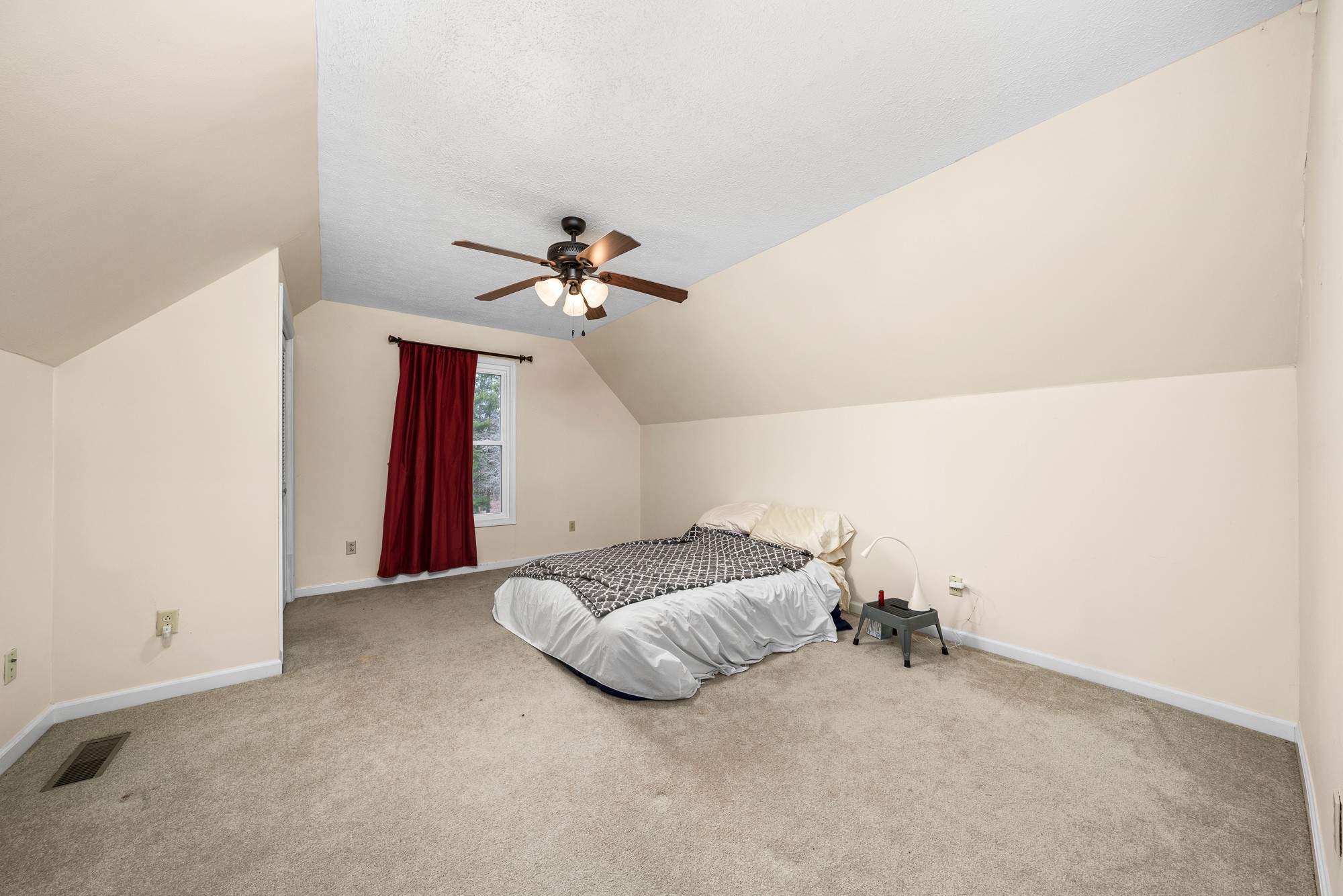 3539 Blackburn Hill Dr