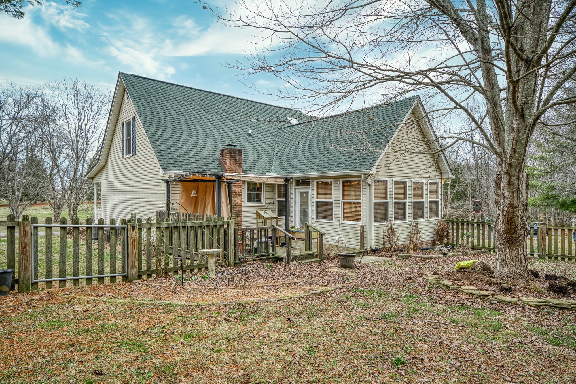 3539 Blackburn Hill Dr