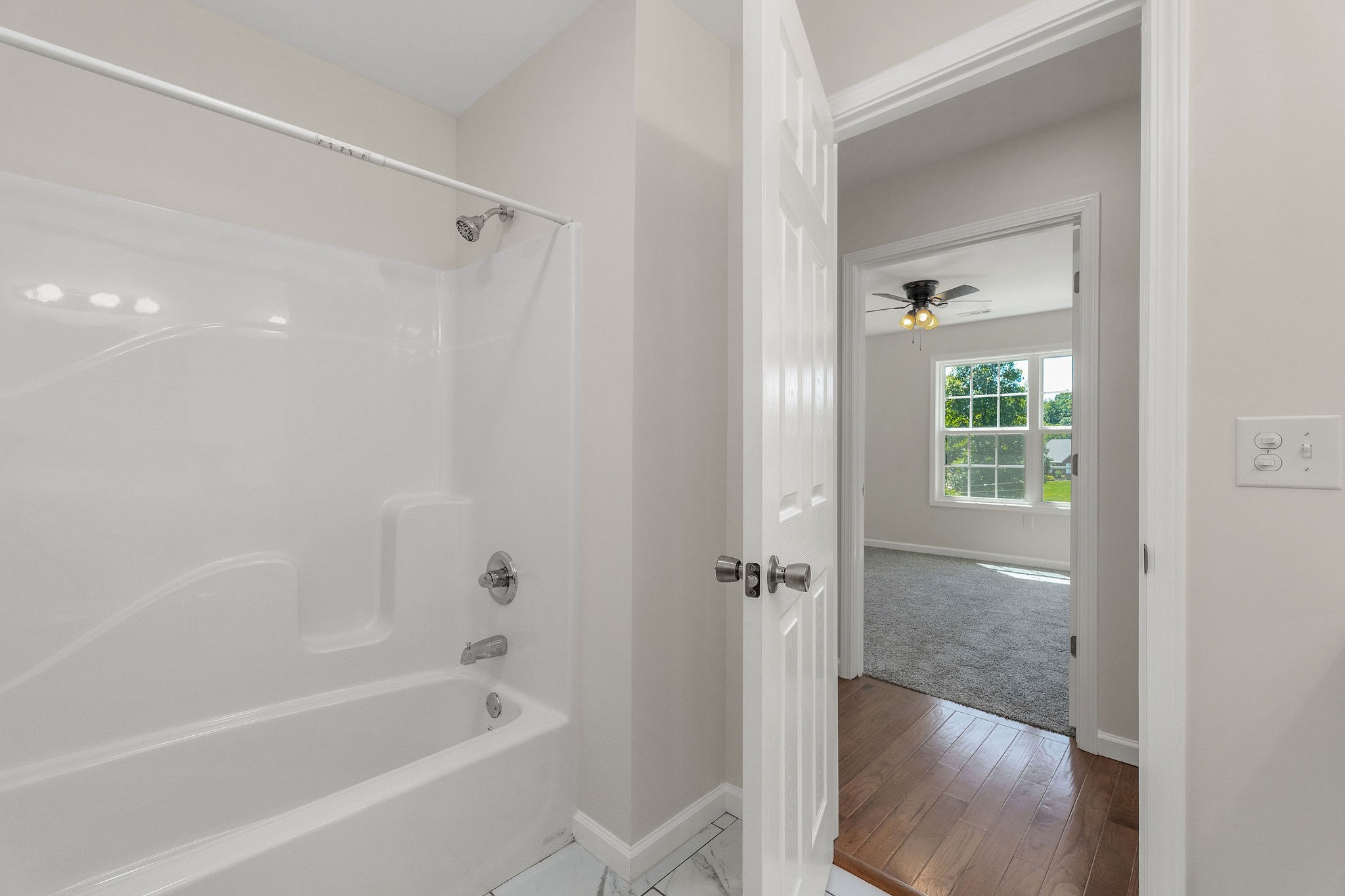 906 Franklin Ct