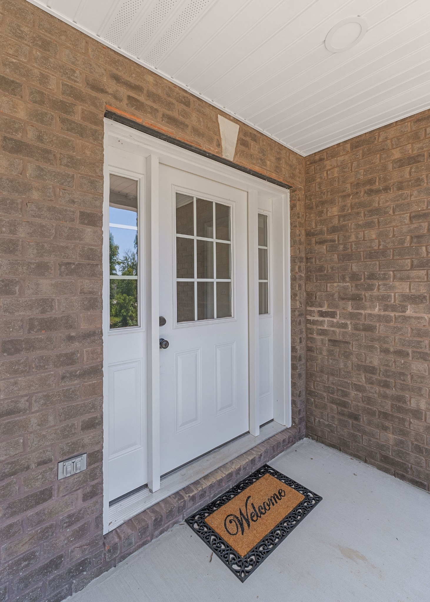 906 Franklin Ct