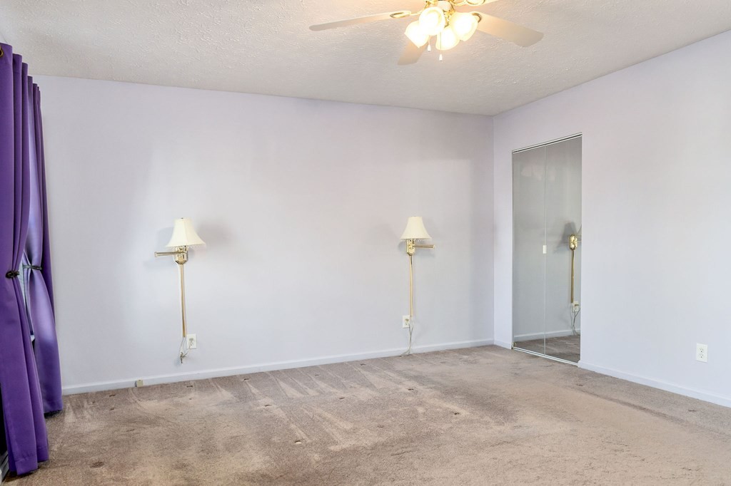 227 Prosperity Dr