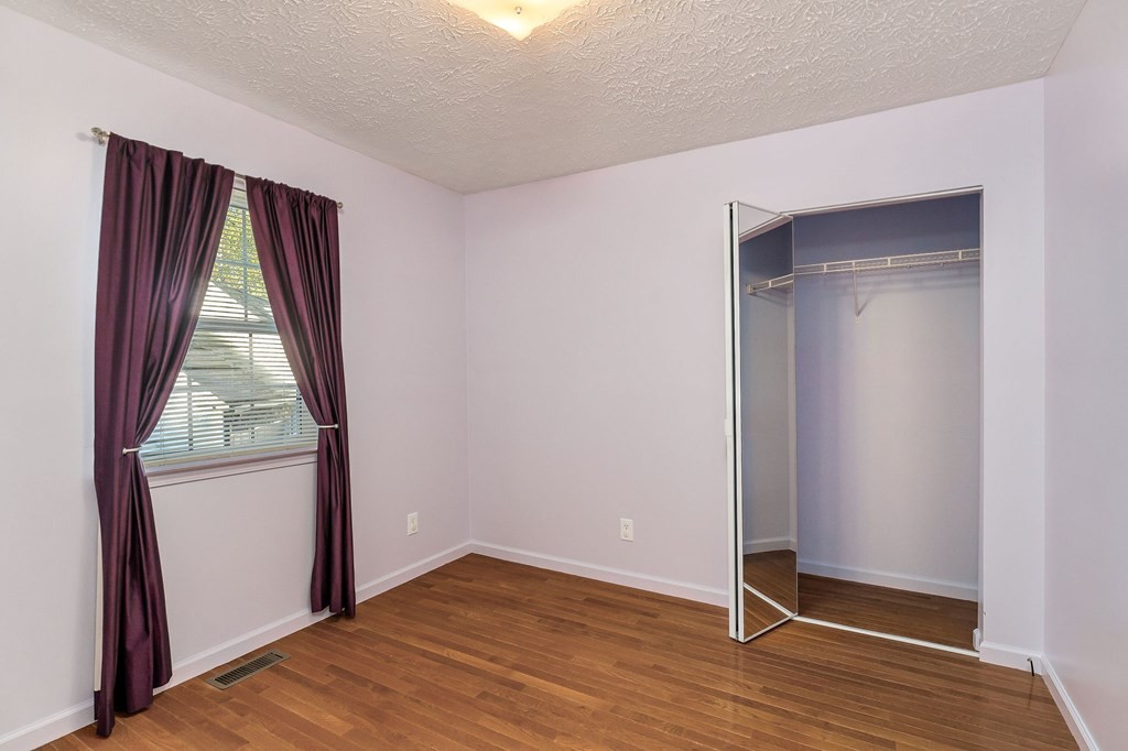 227 Prosperity Dr