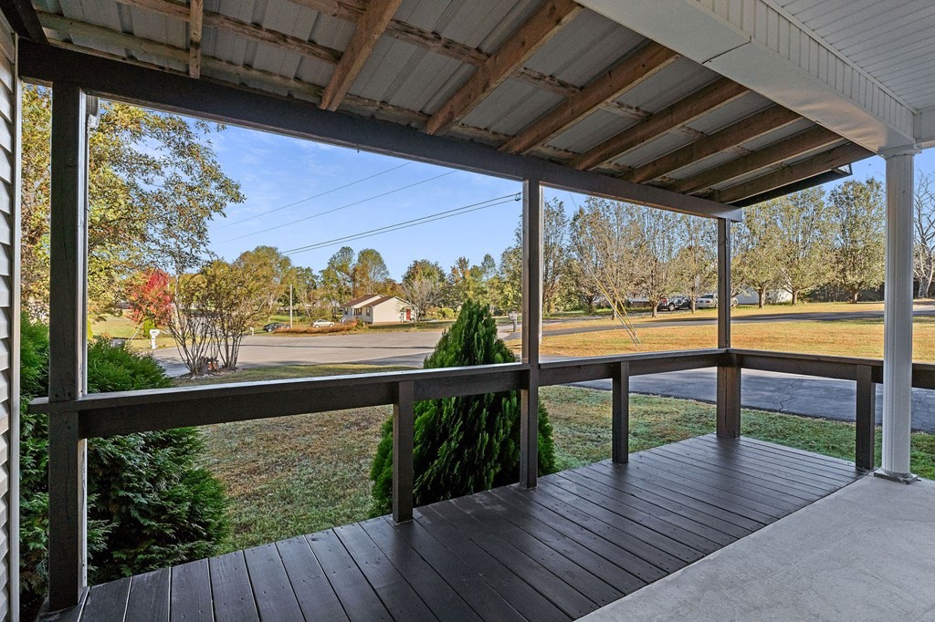 227 Prosperity Dr