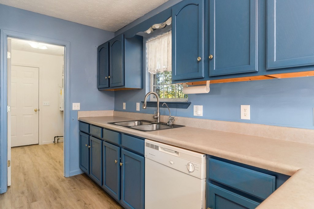 227 Prosperity Dr