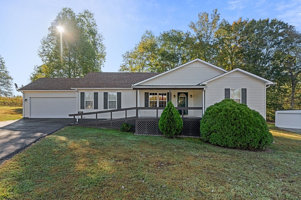 227 Prosperity Dr