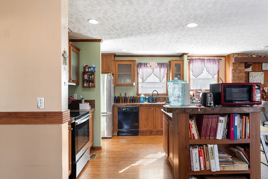 14914 Peach Stone