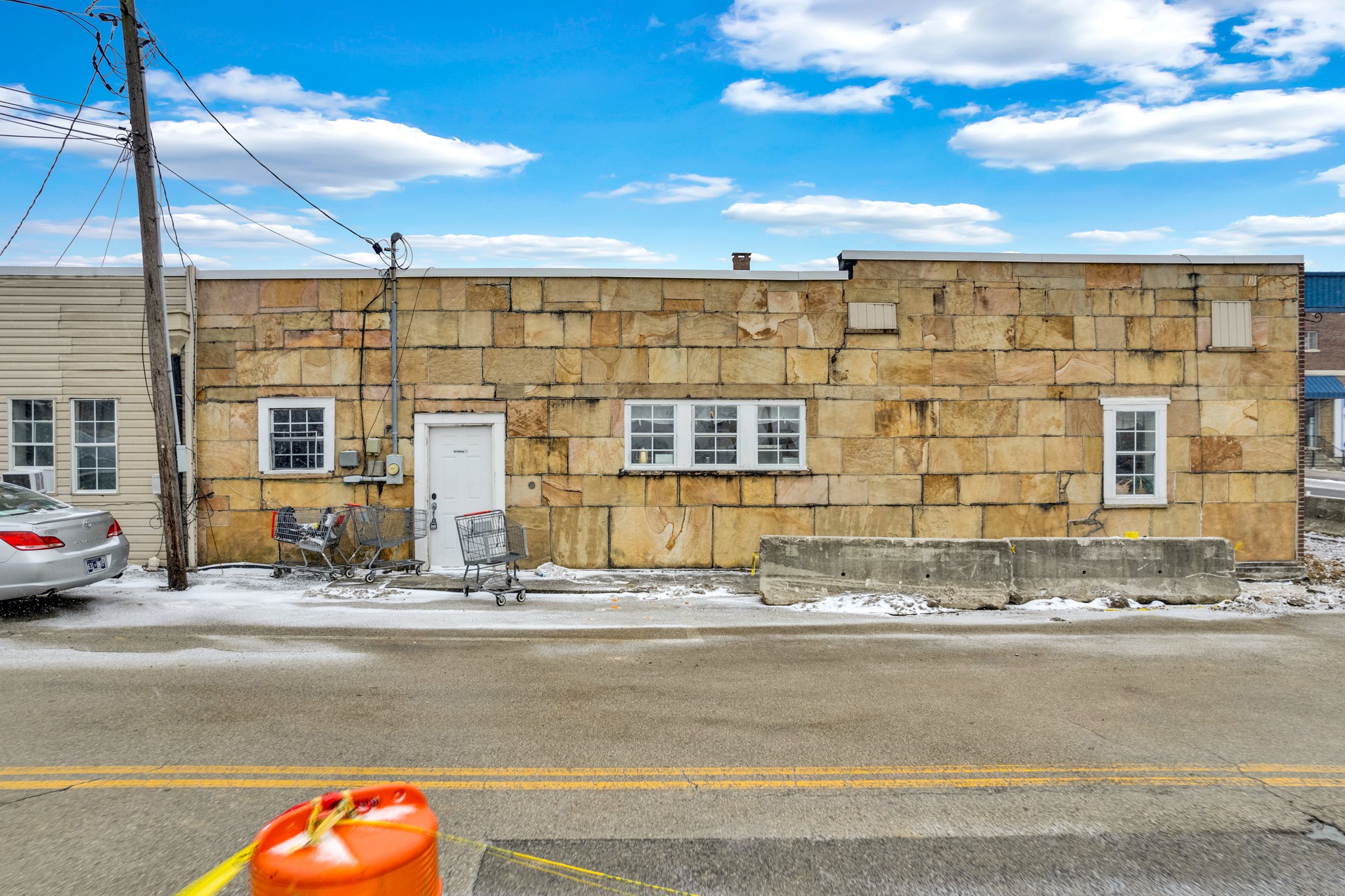 202 N Main St