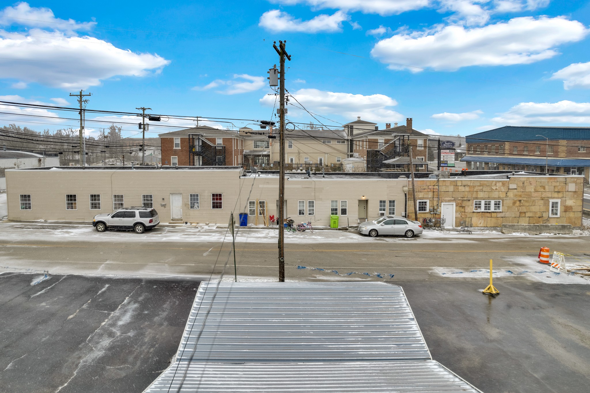 202 N Main St