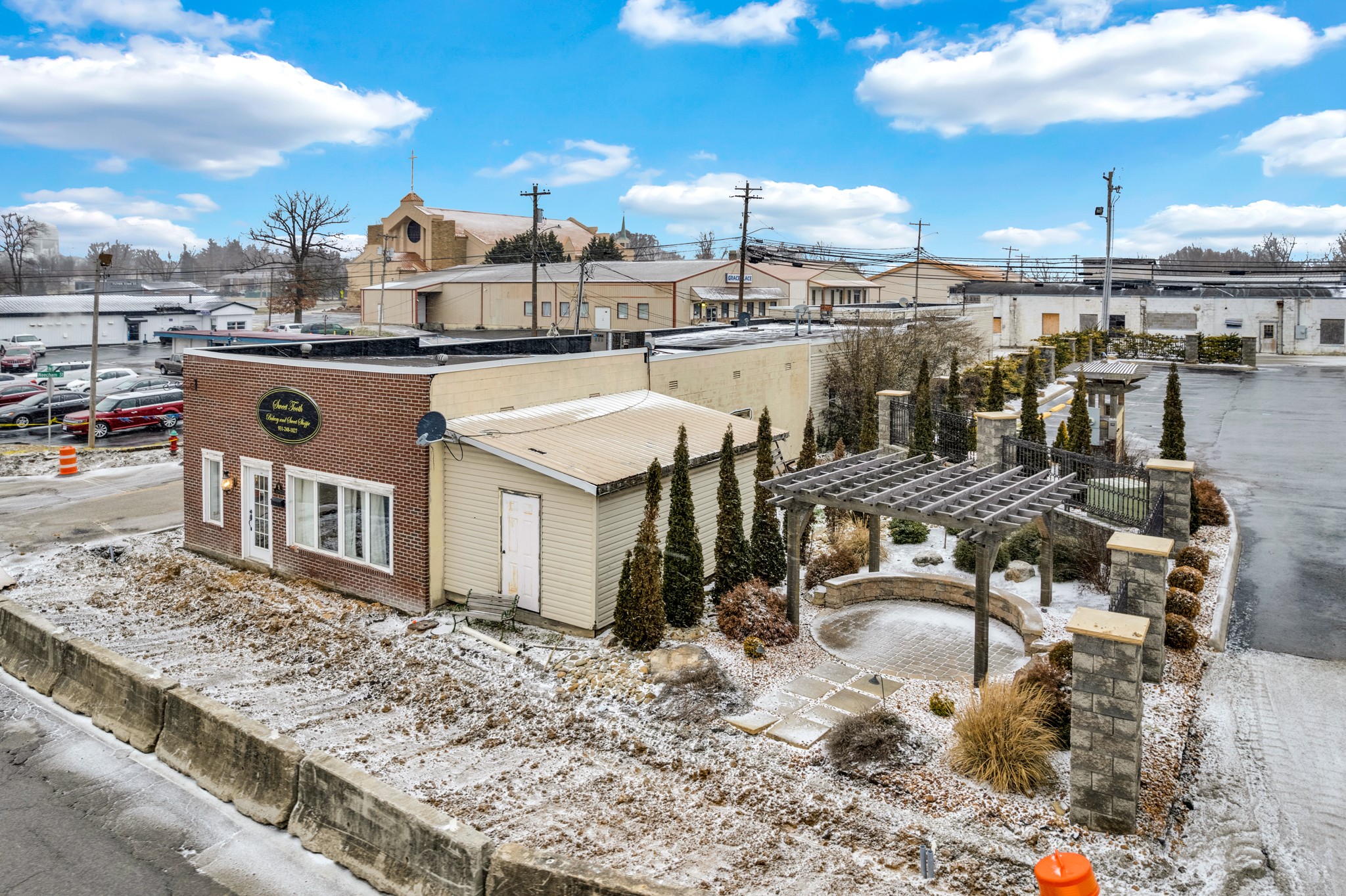 202 N Main St