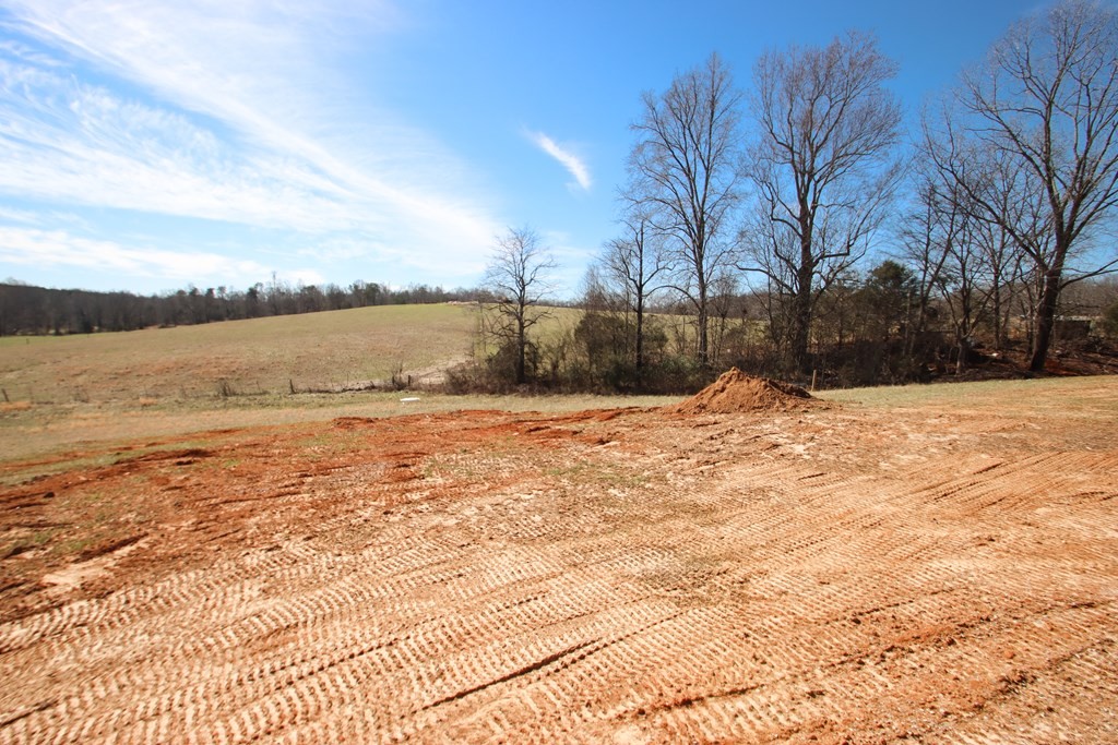 2447 Hutchings College