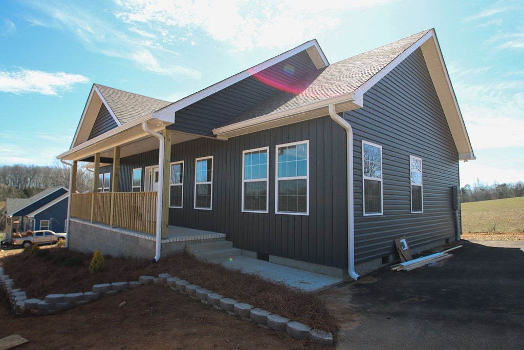 2447 Hutchings College