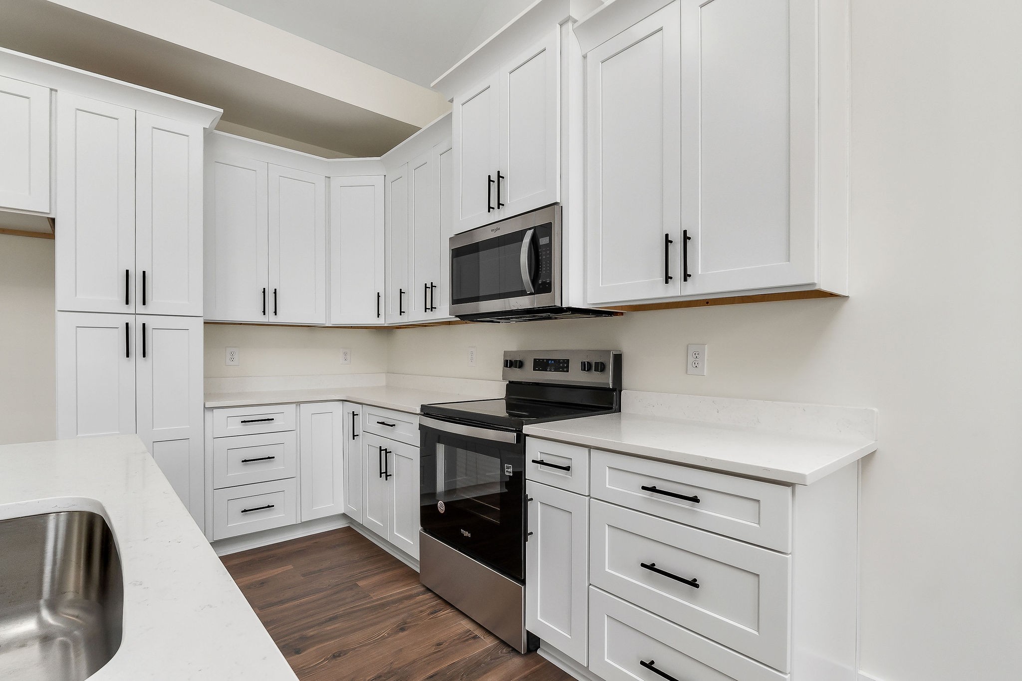 911 Faulkner Springs Rd