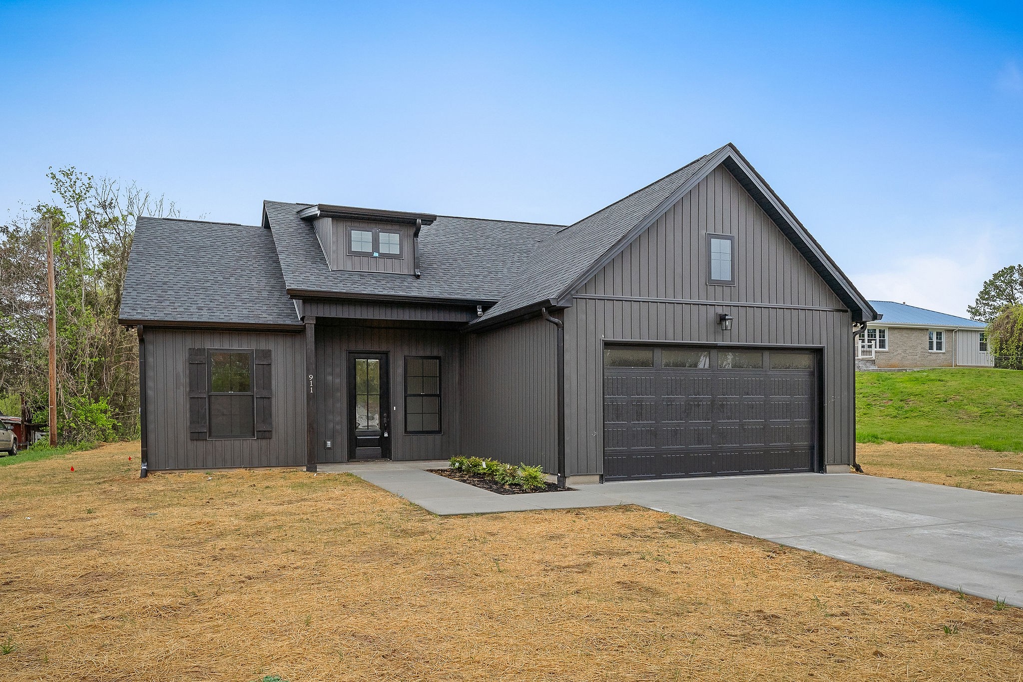 911 Faulkner Springs Rd