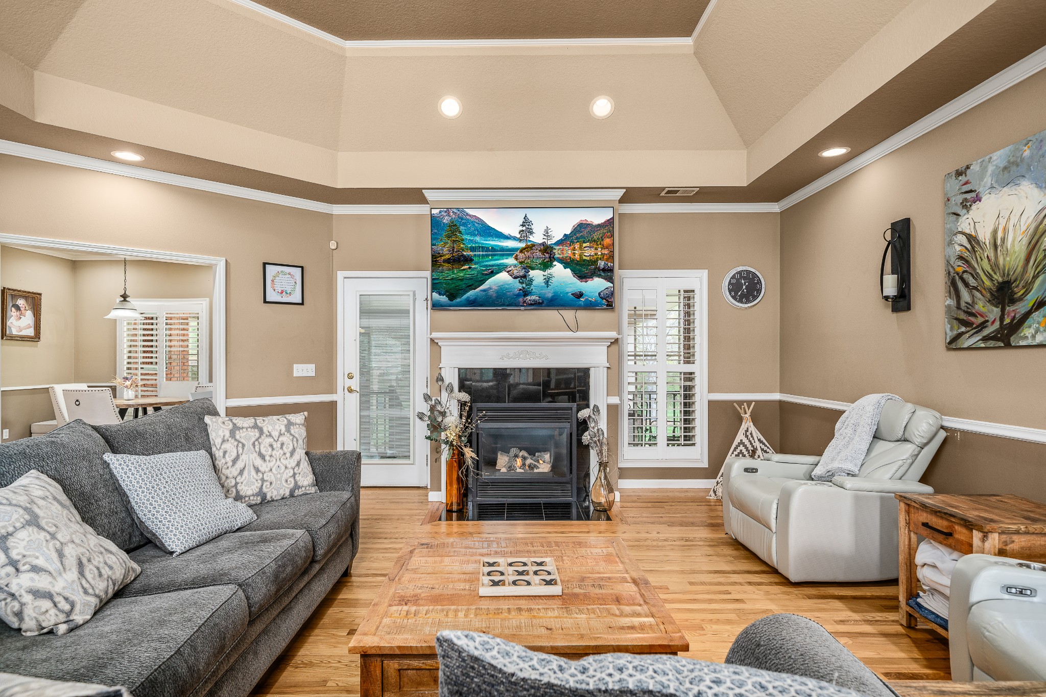 1051 Heathwood West Dr