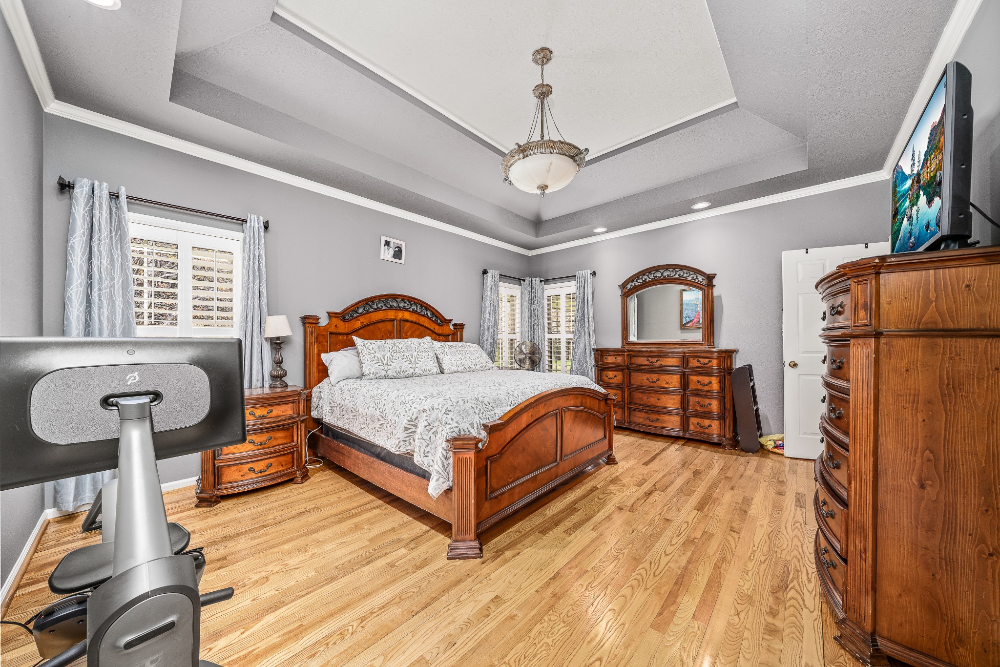 1051 Heathwood West Dr