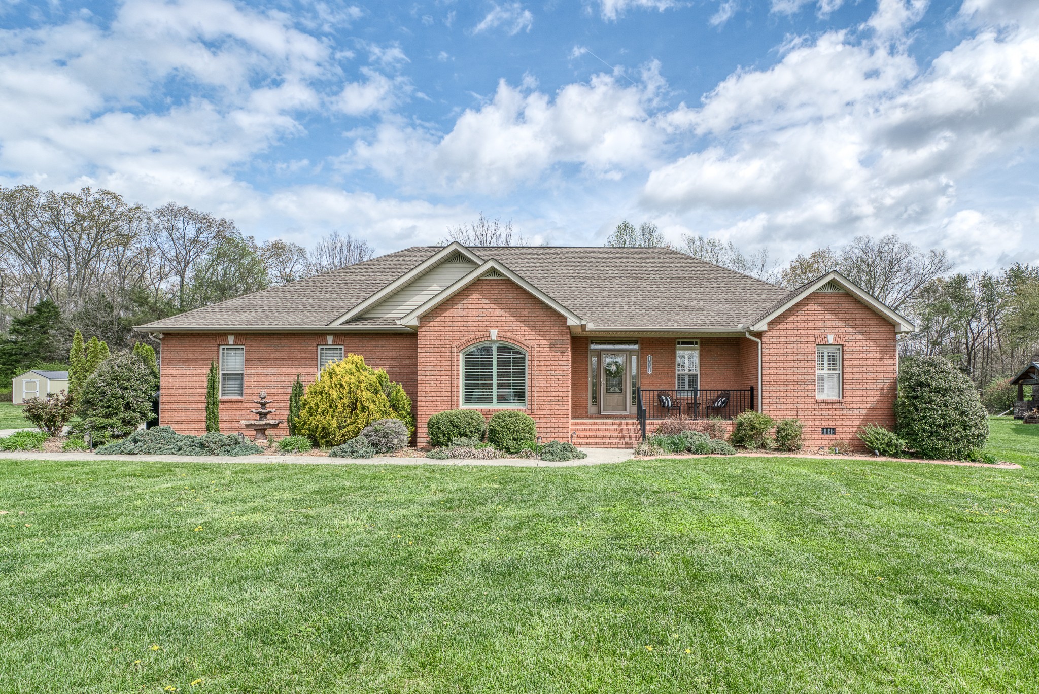 1051 Heathwood West Dr