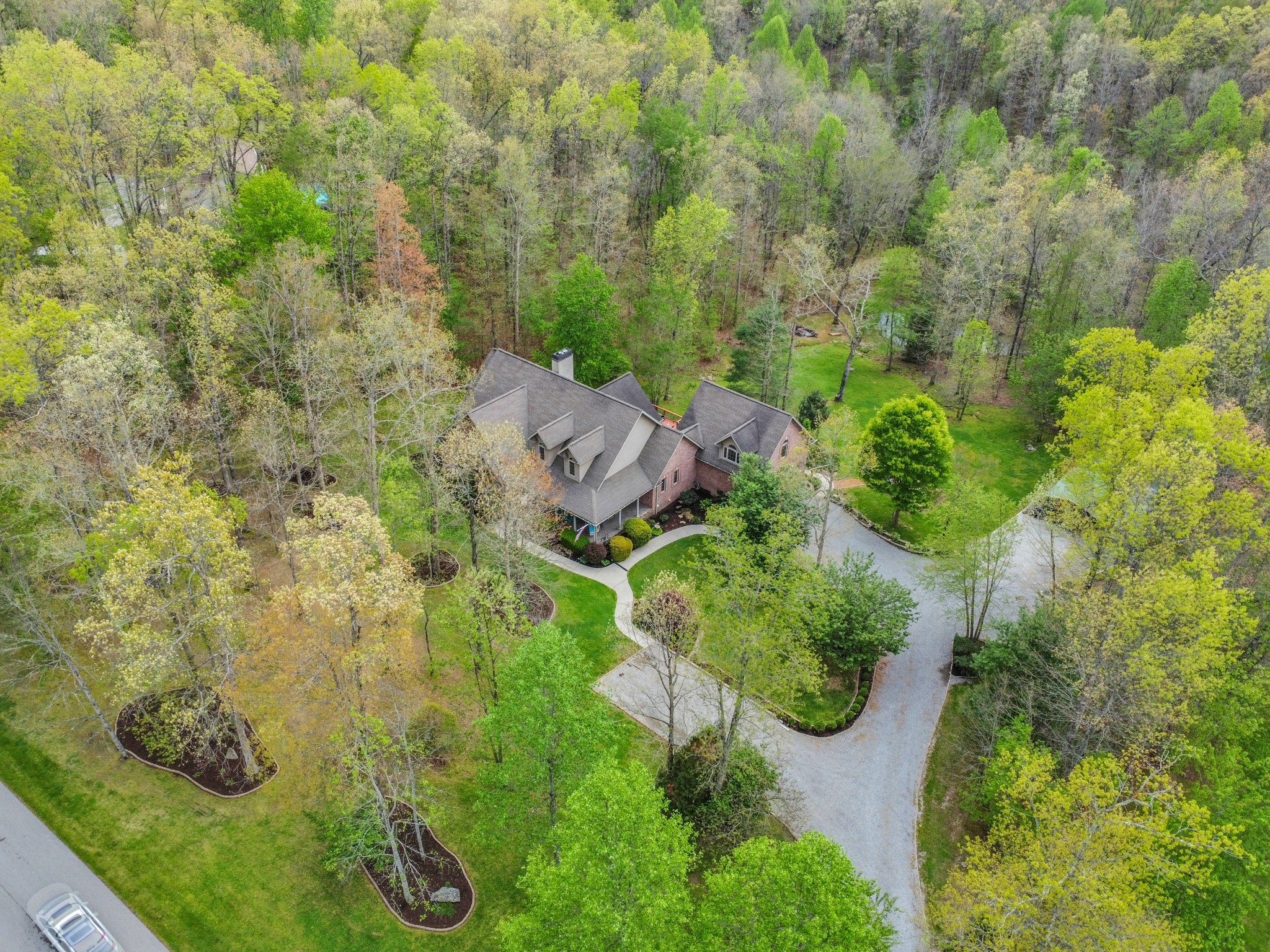321 Clinchfield Dr