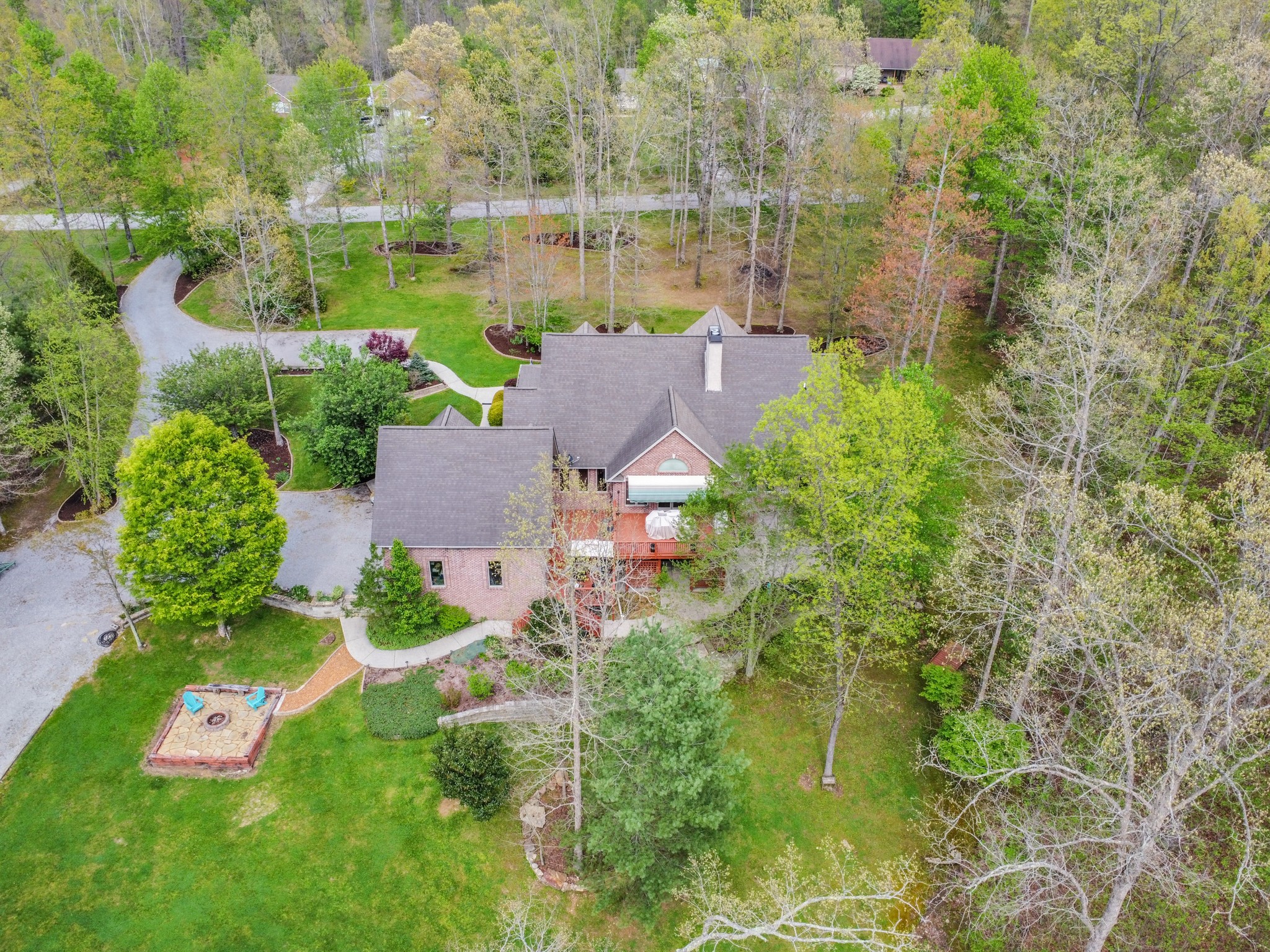 321 Clinchfield Dr