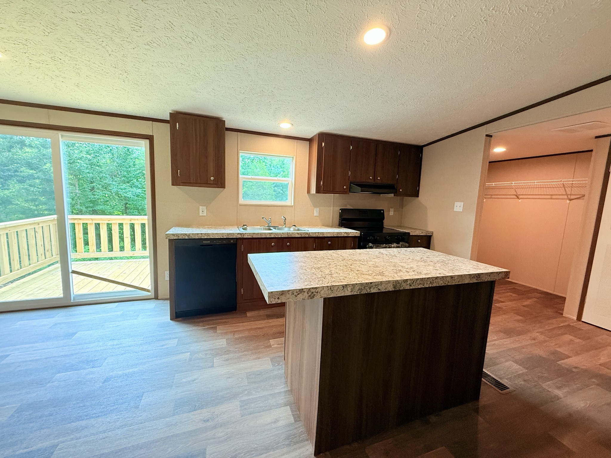 2548 Stone Man Rd