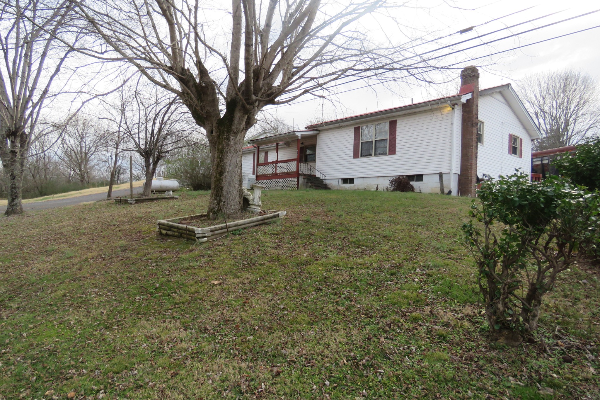 410 Pap Johnson Cir