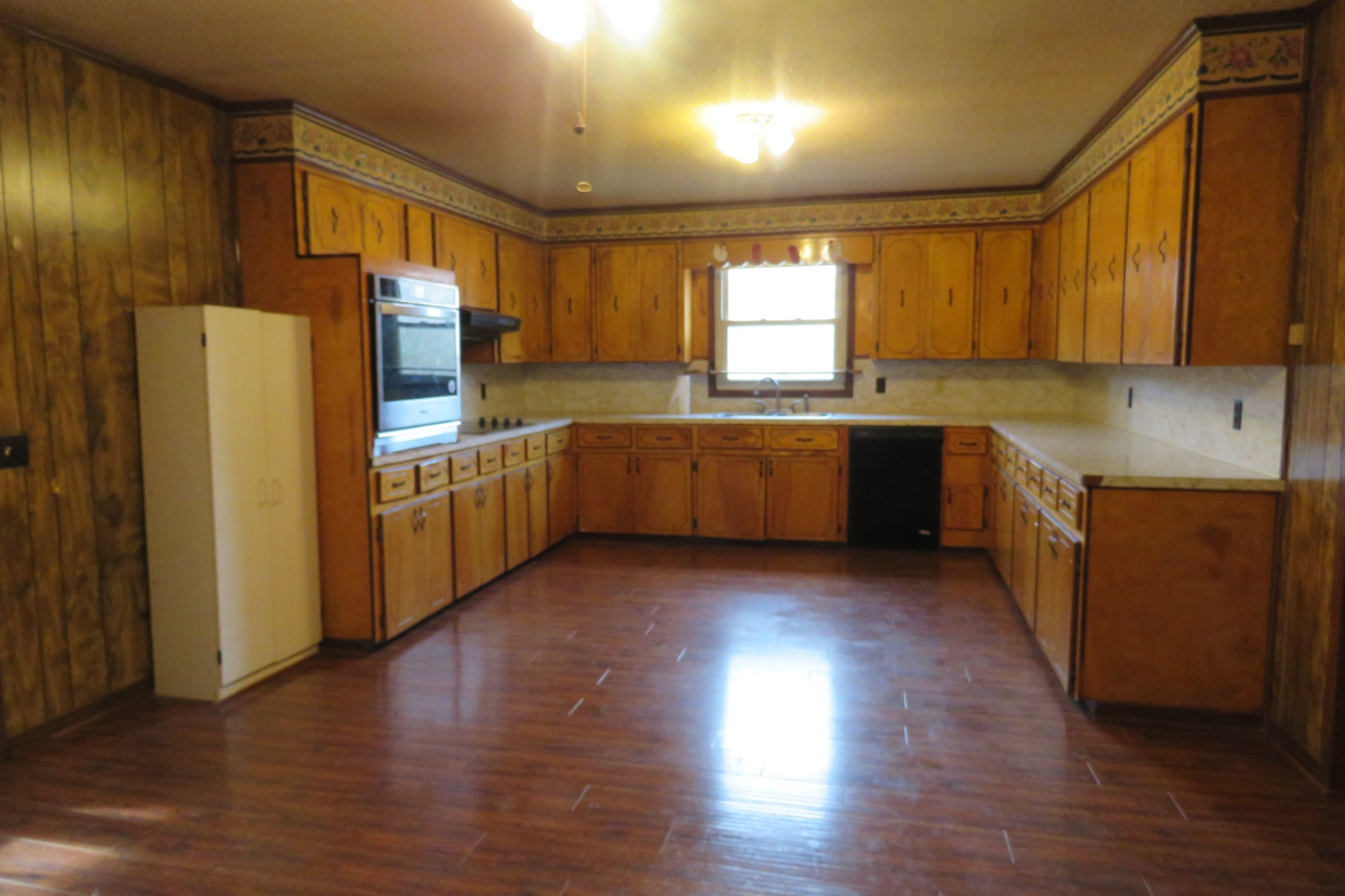 410 Pap Johnson Cir