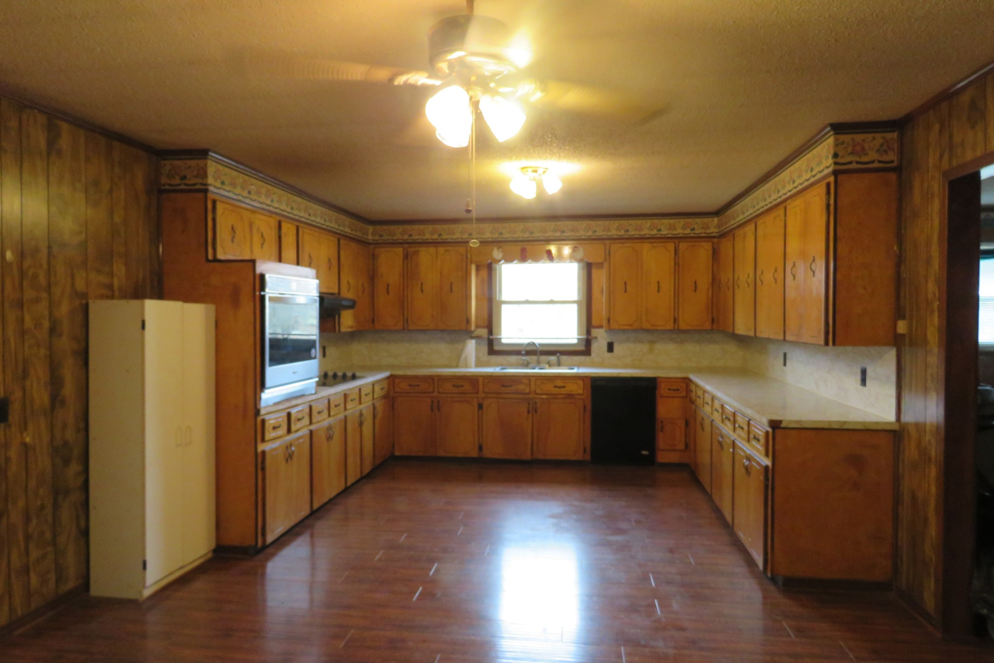 410 Pap Johnson Cir