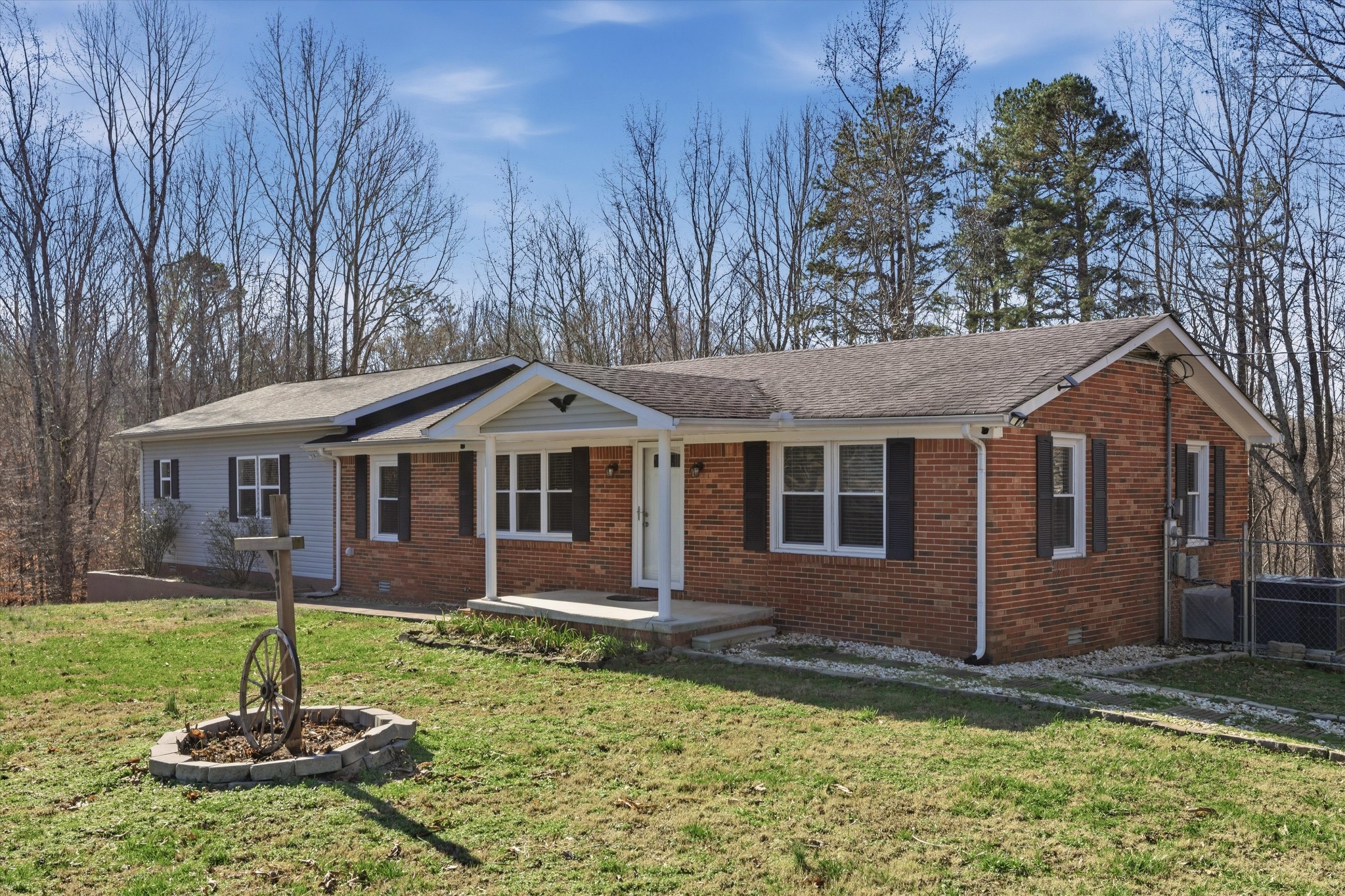 181 Falling Water Rd