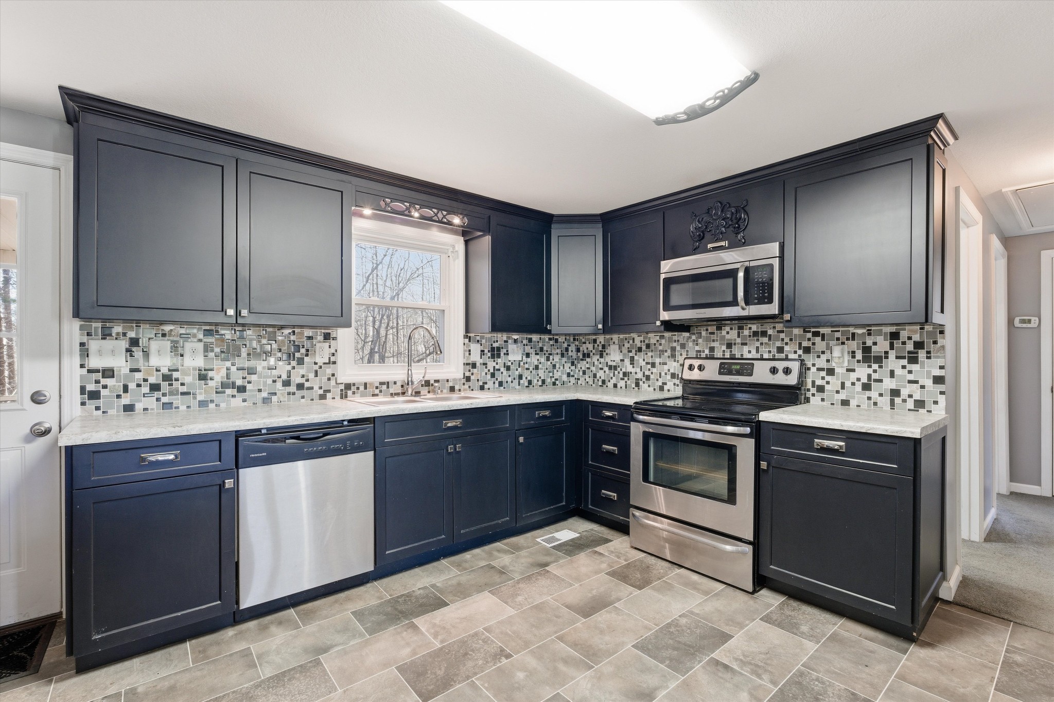 181 Falling Water Rd