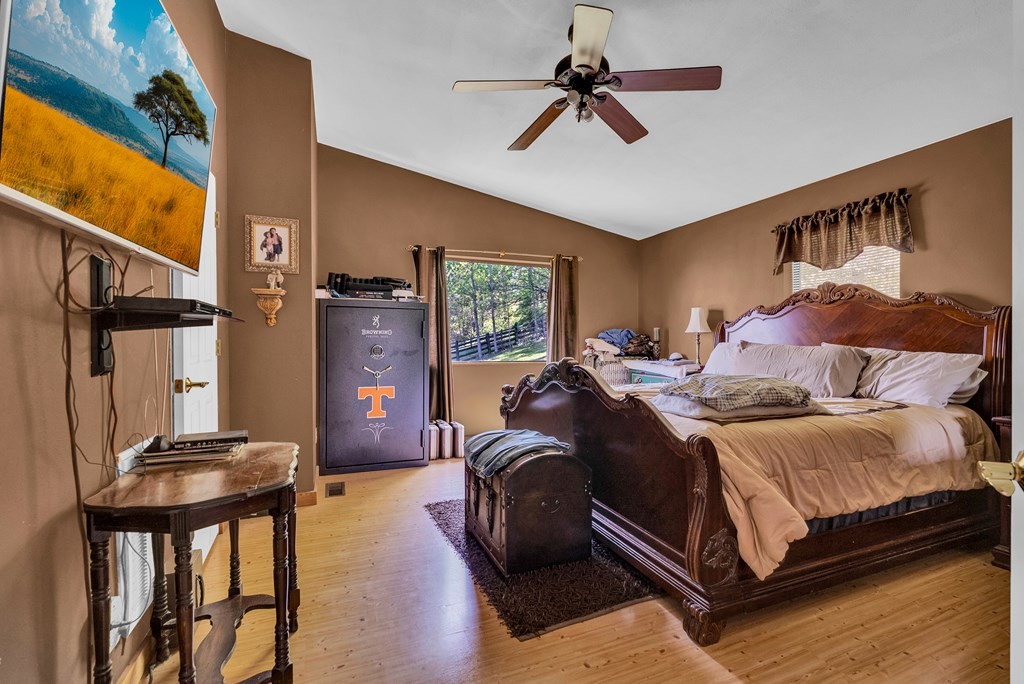 36313635 Louisville Rd