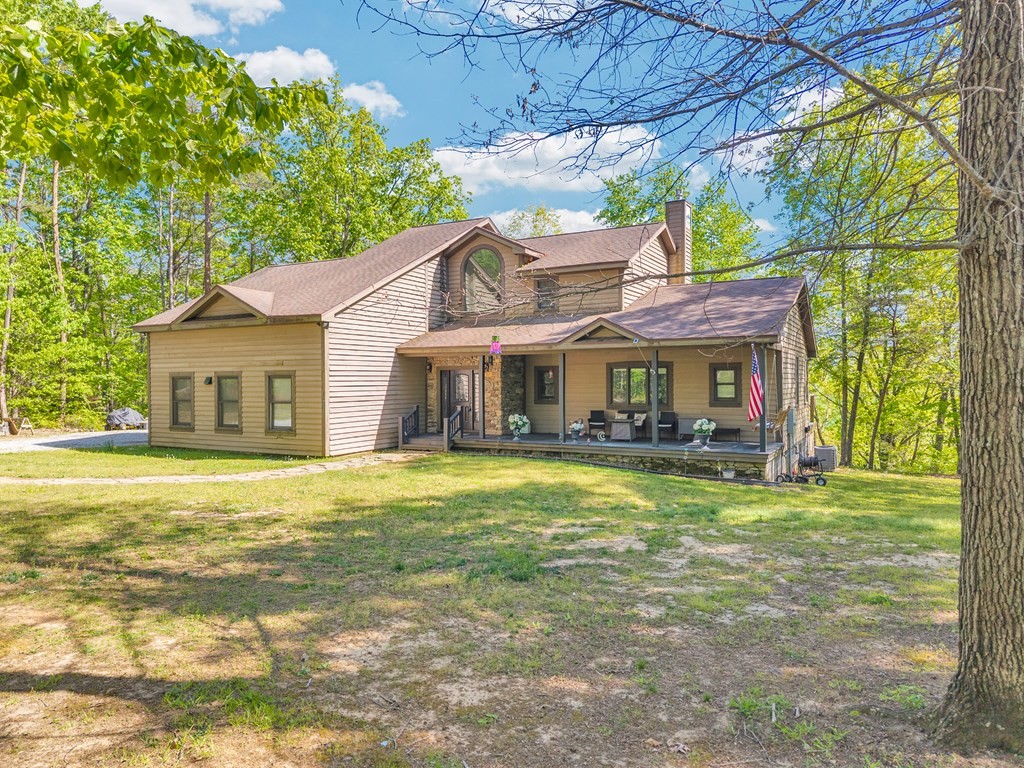 160 Eagles Bluff Cir