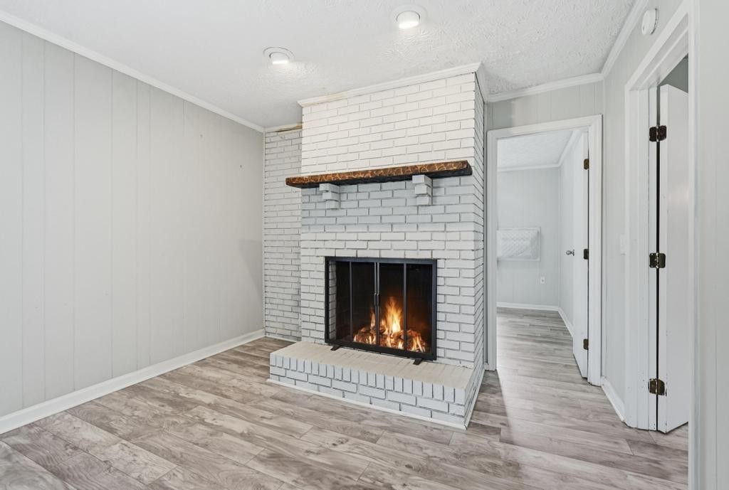 553 Lafayette Rd