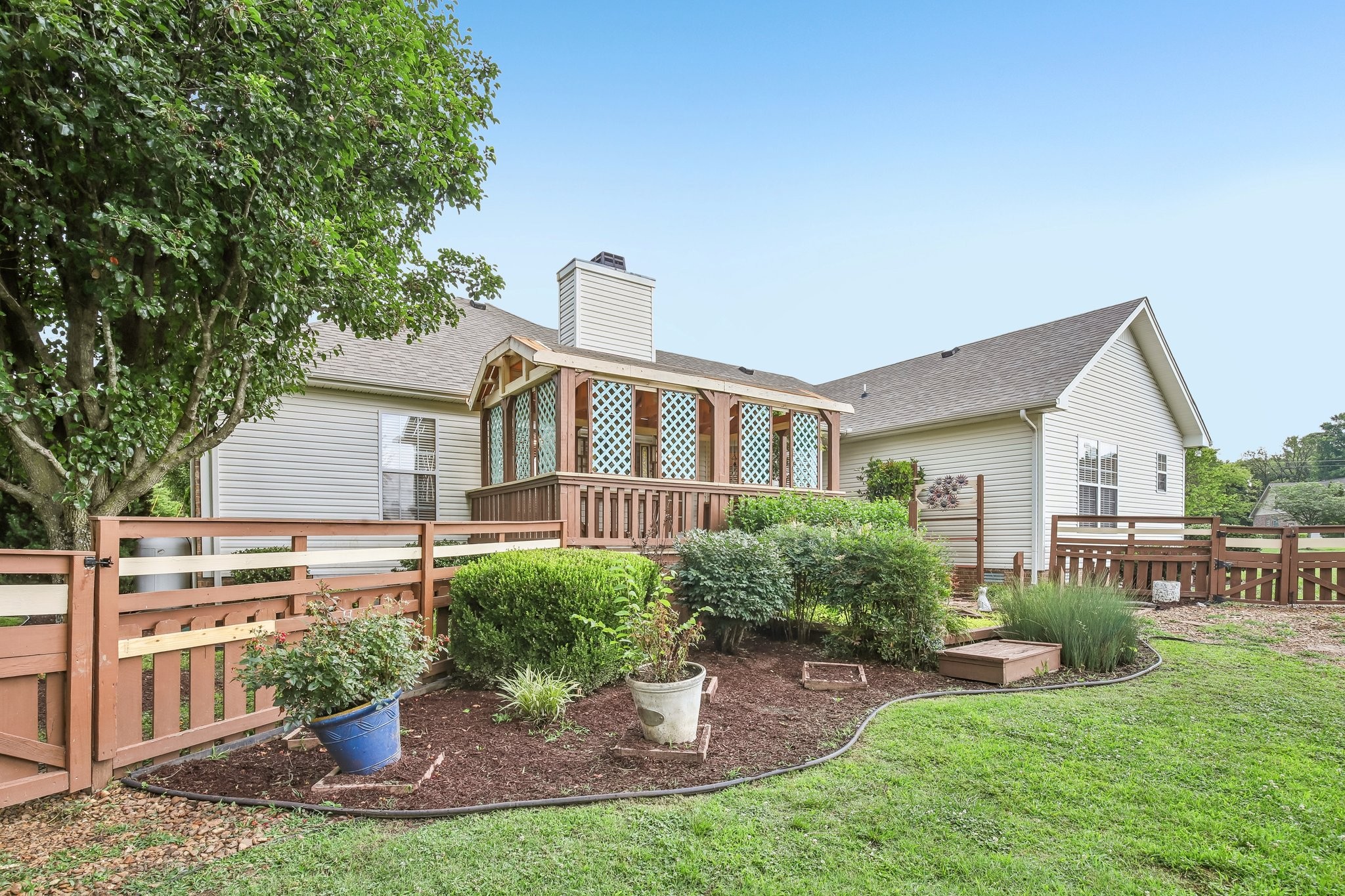 1009 Station Cir