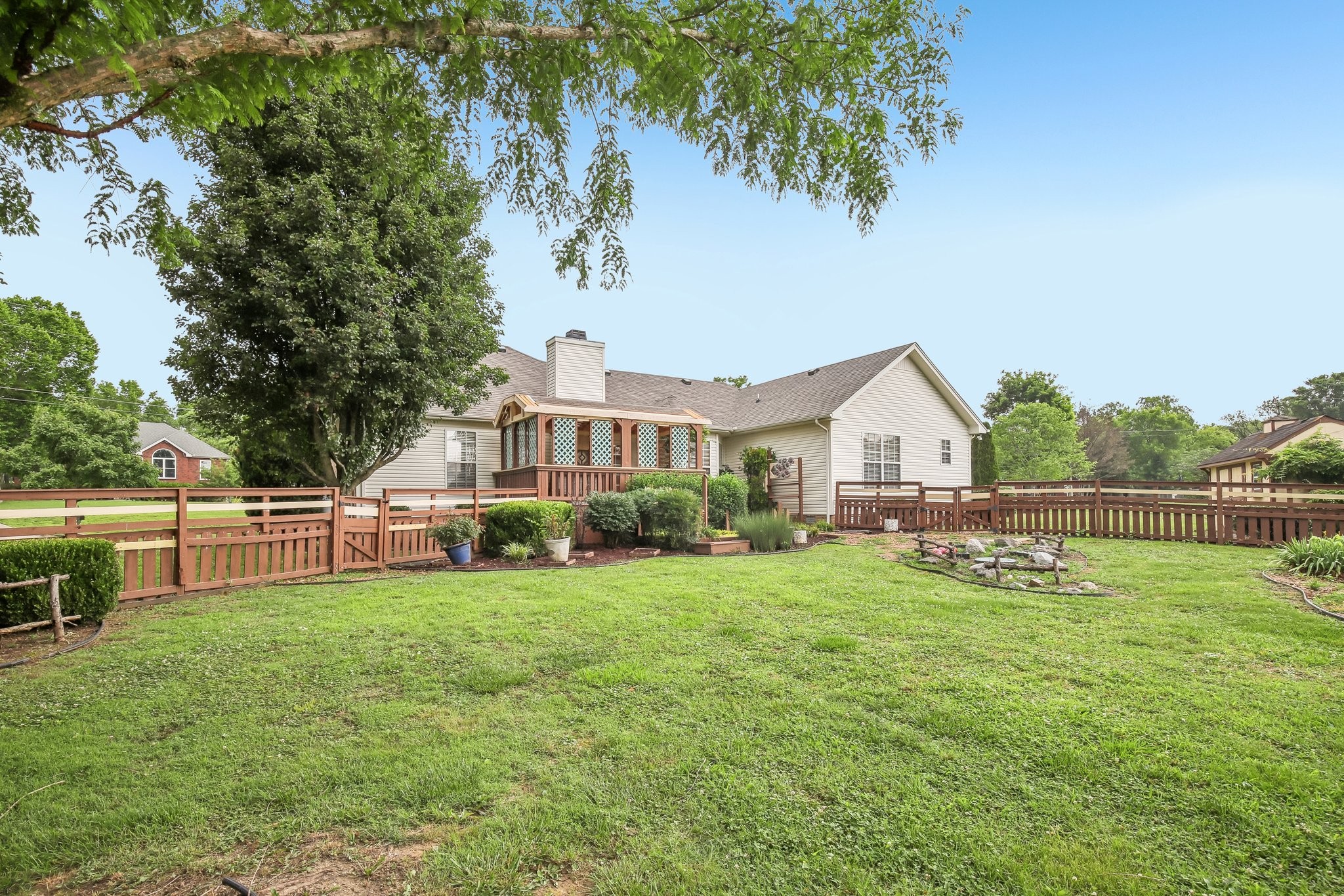 1009 Station Cir
