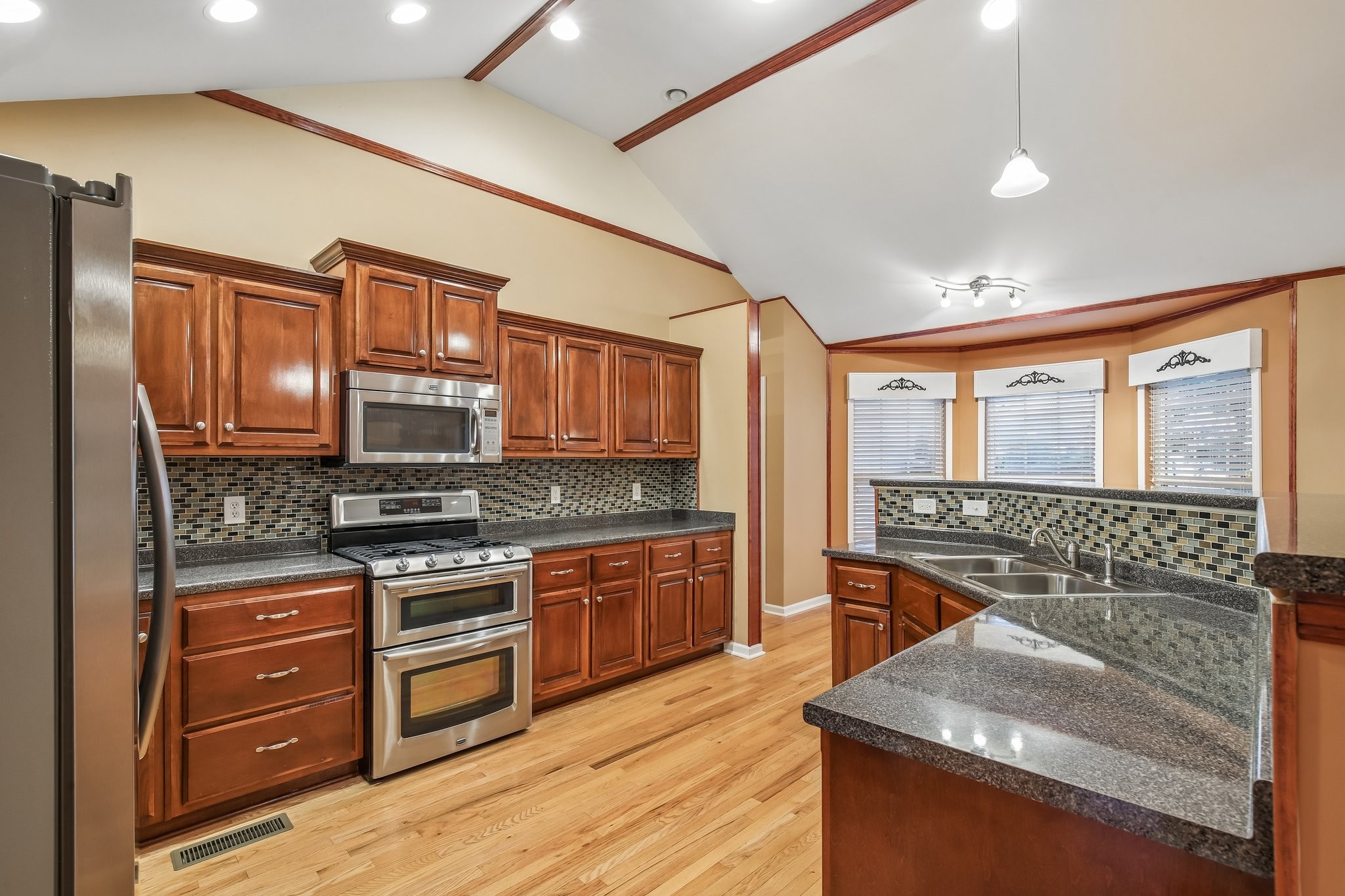 1009 Station Cir