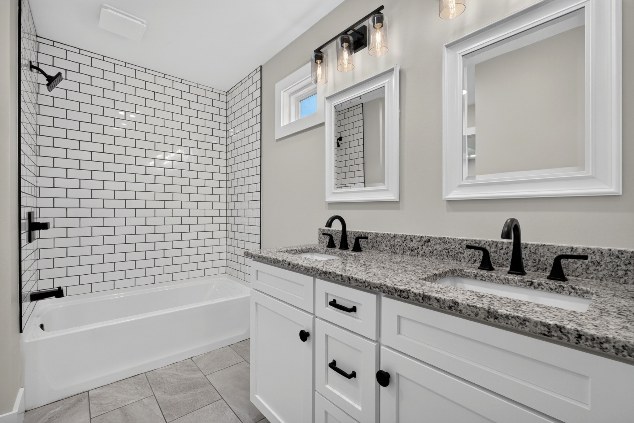 215 James Holman Rd