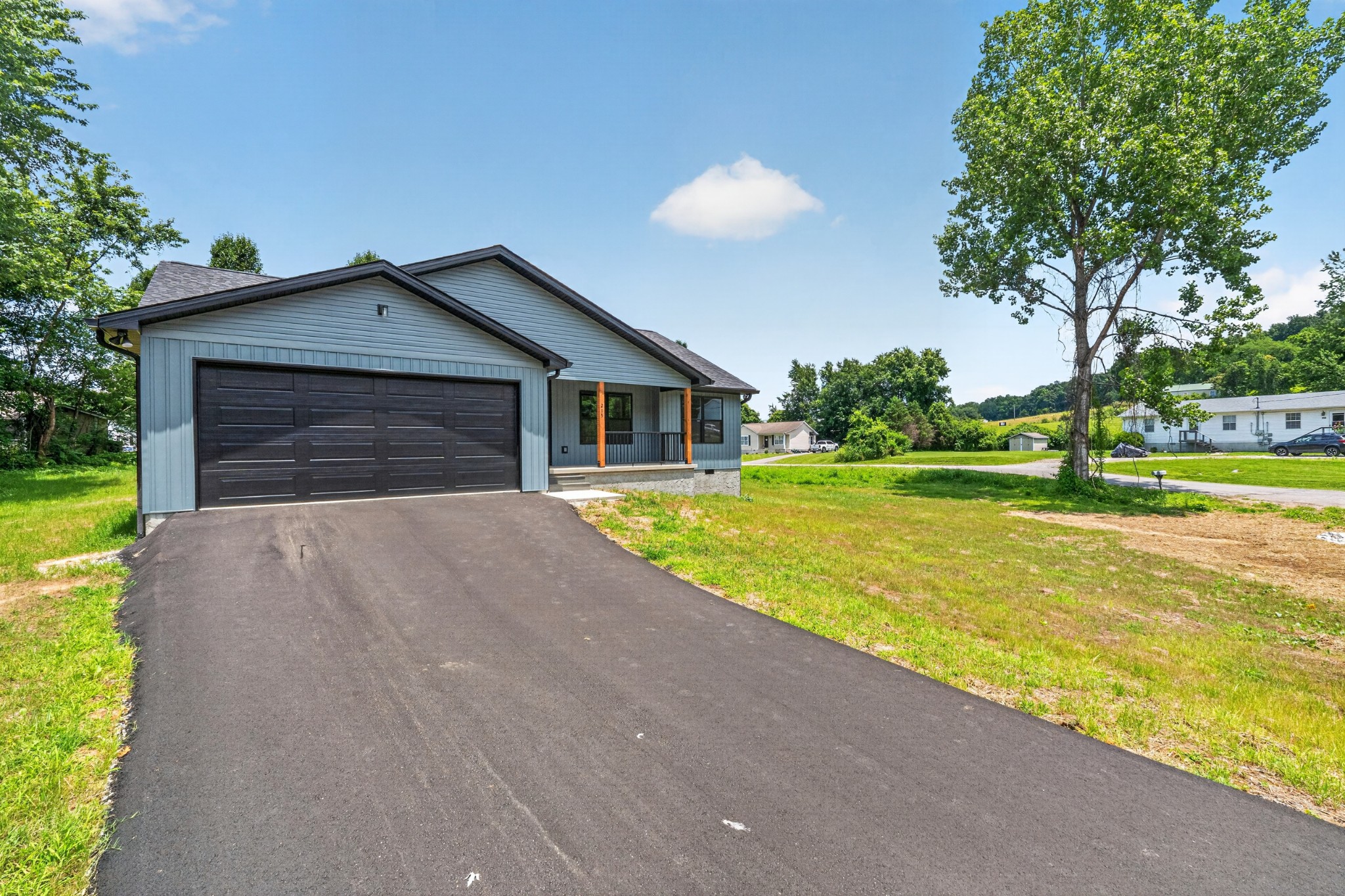 215 James Holman Rd