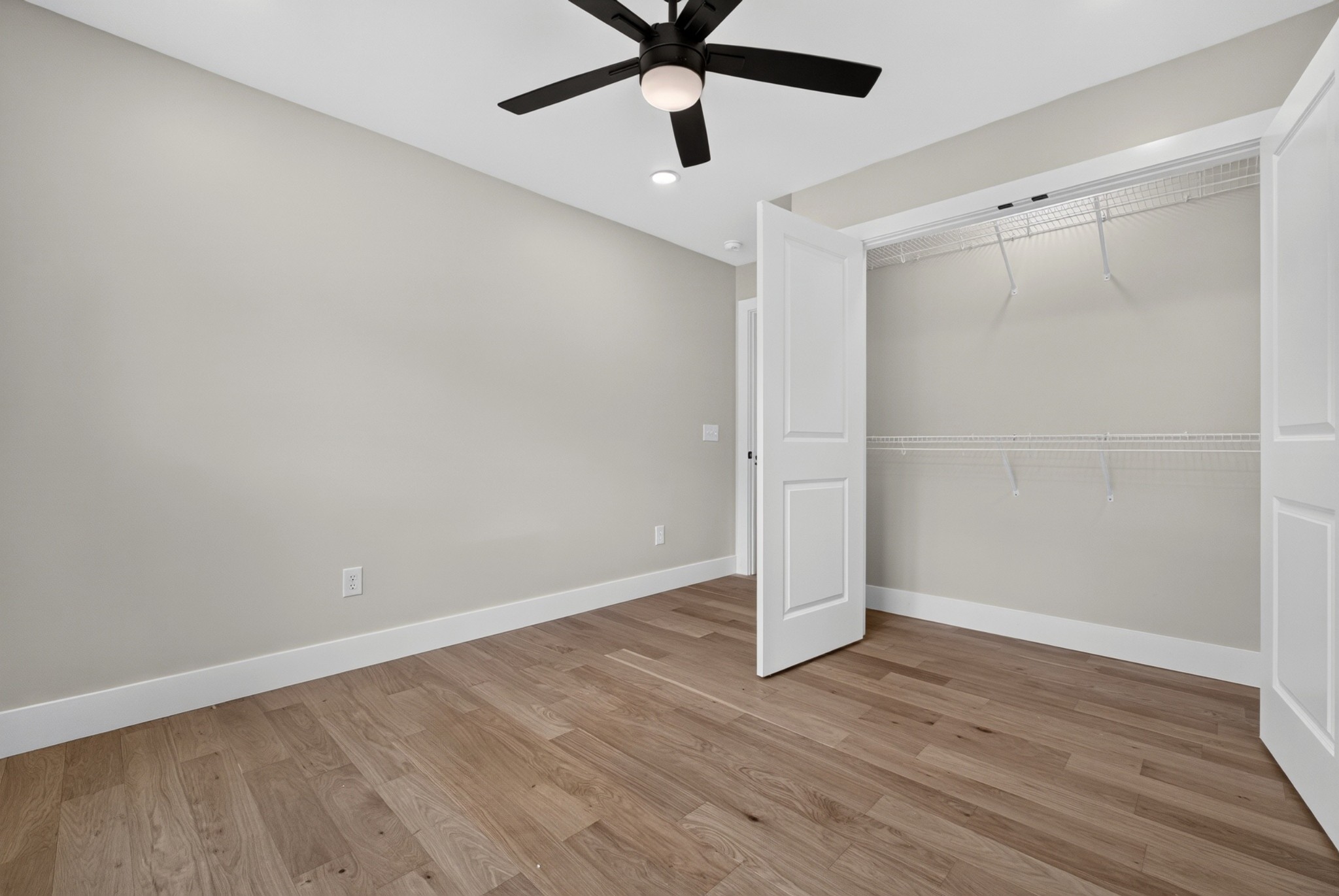 215 James Holman Rd