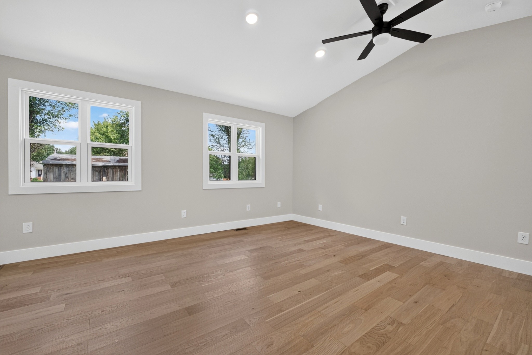 215 James Holman Rd