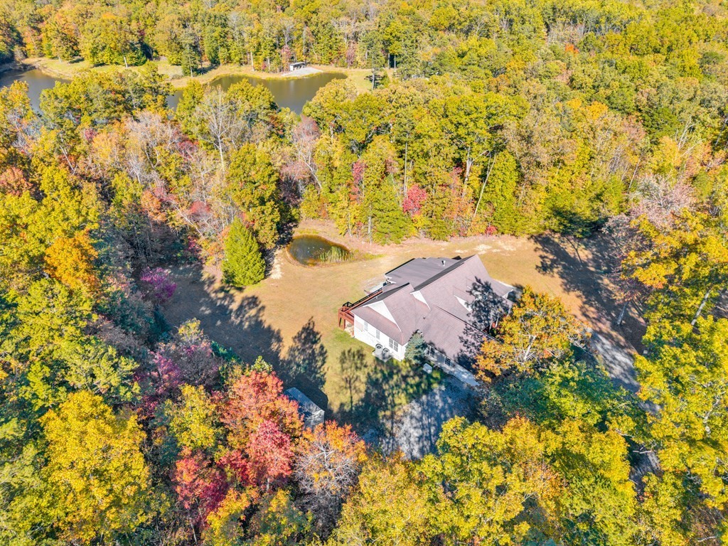 700 Falls Rd