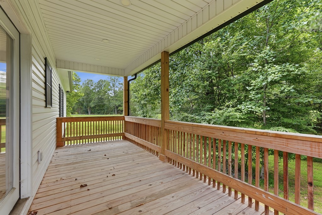 320 Christie Cir