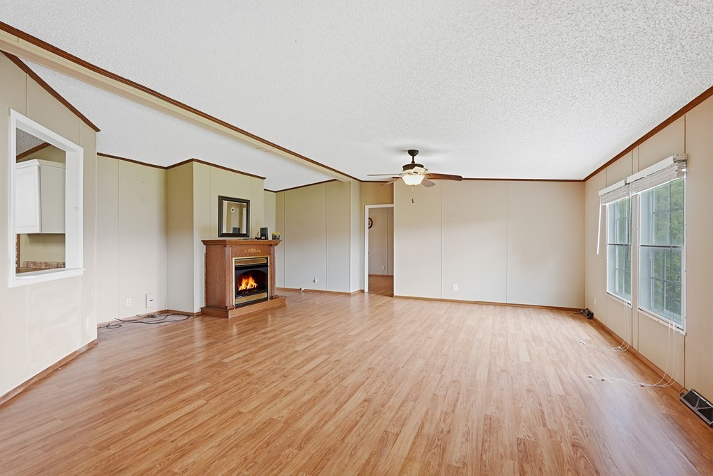 939 W Thomas Allen Rd
