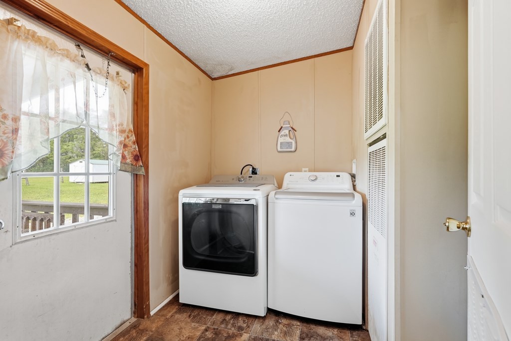 939 W Thomas Allen Rd