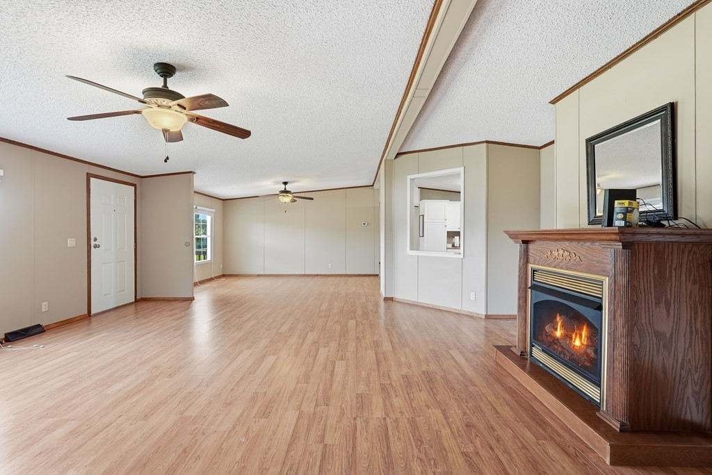 939 W Thomas Allen Rd