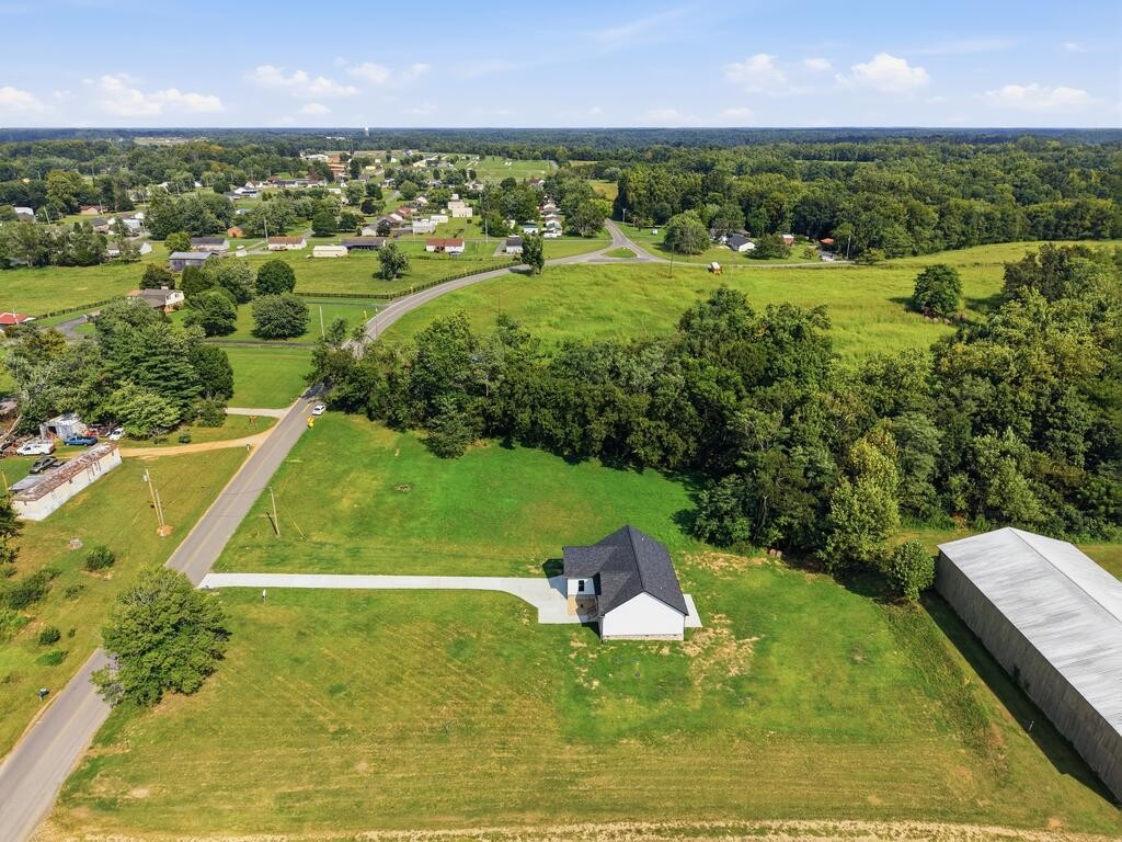 1741 Old Highway 52