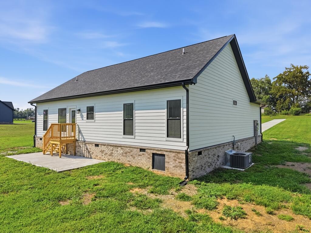1741 Old Highway 52