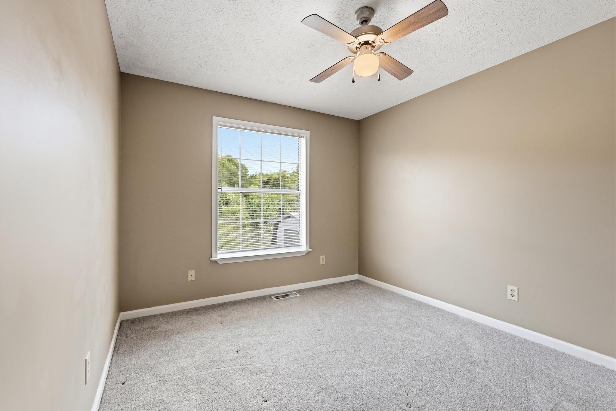 406 Albert Swift Ln