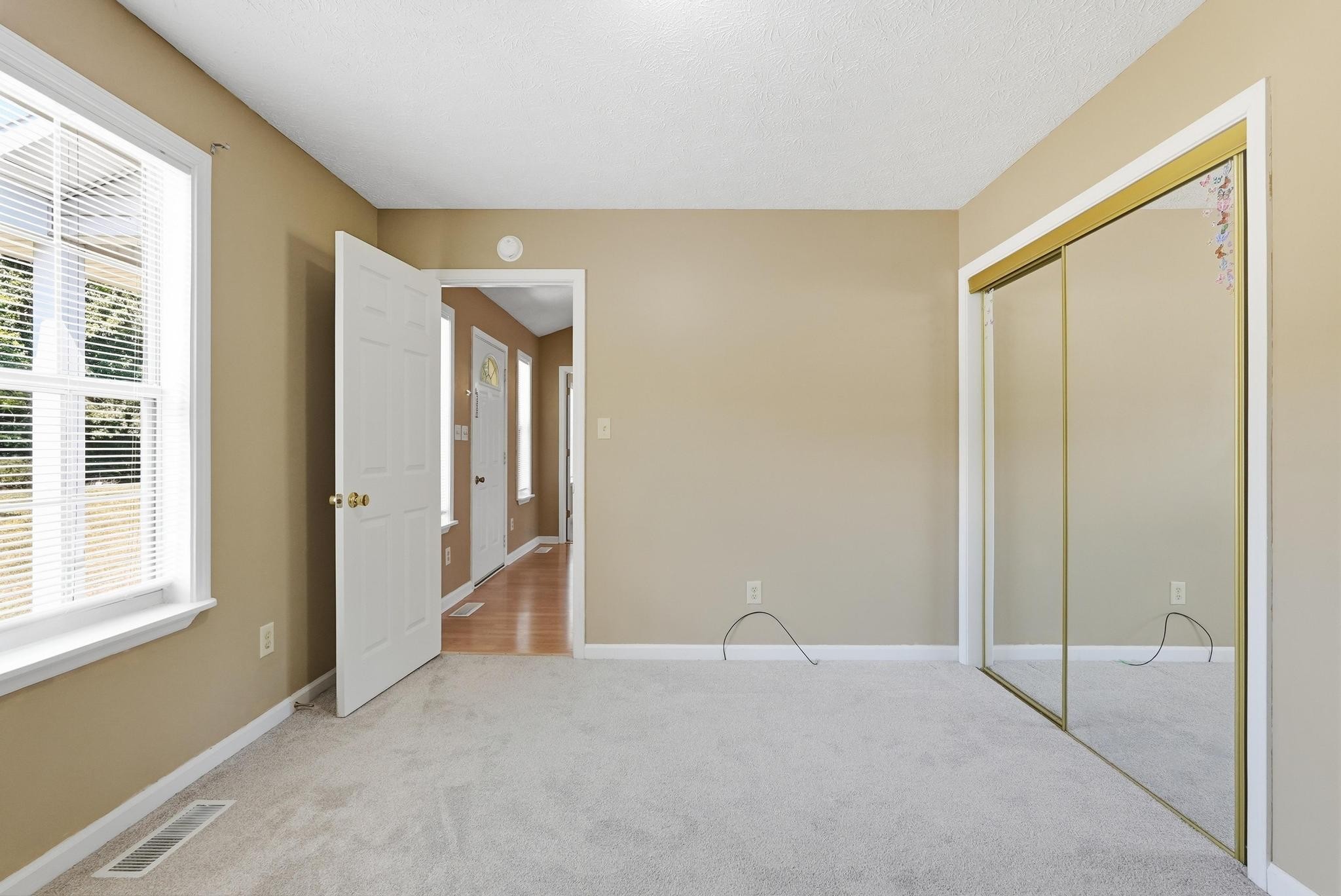 406 Albert Swift Ln