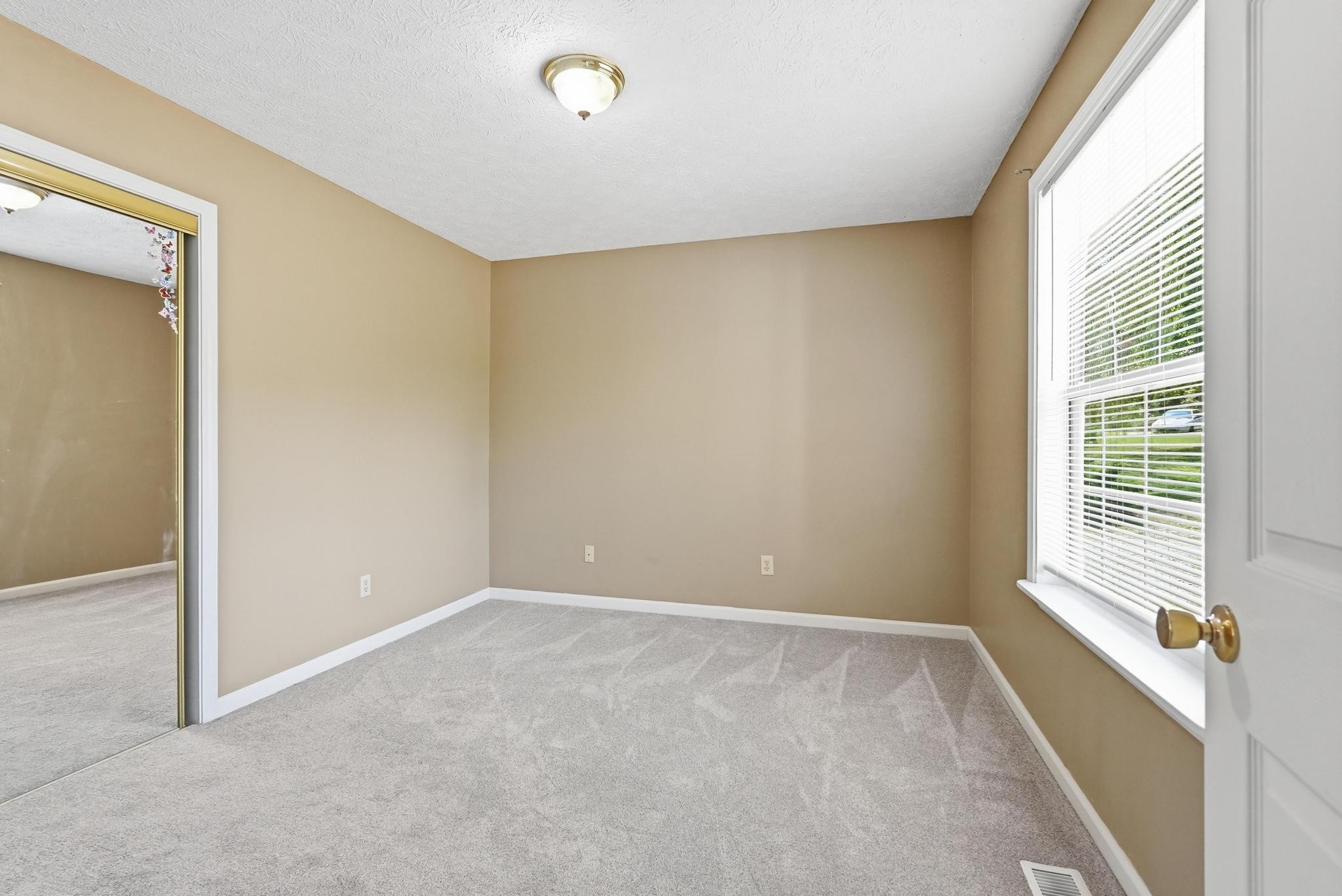 406 Albert Swift Ln