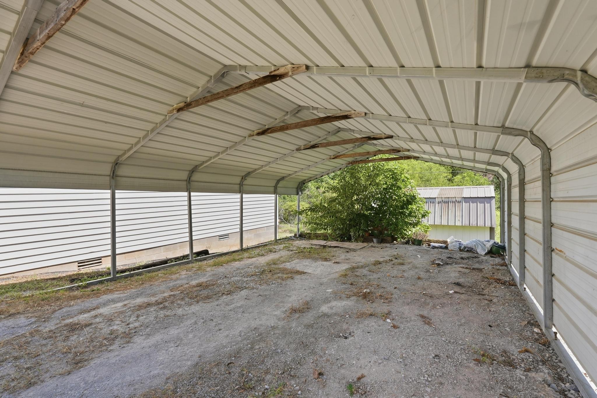 406 Albert Swift Ln